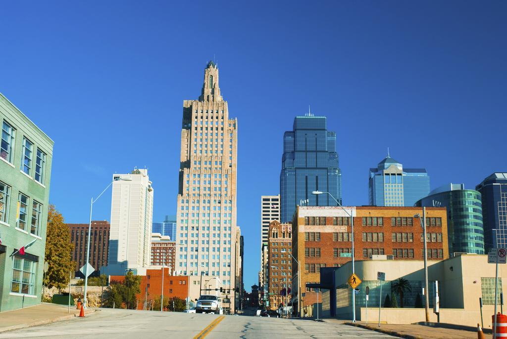 Residence Inn Kansas City Downtown/Union Hill Екстериор снимка