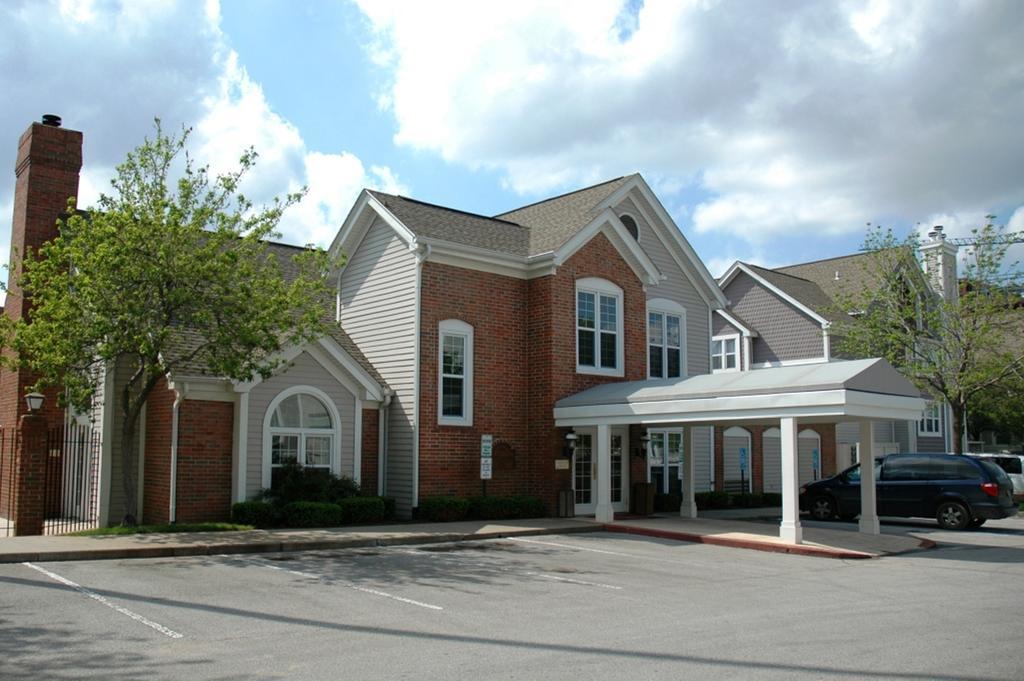 Residence Inn Kansas City Downtown/Union Hill Екстериор снимка