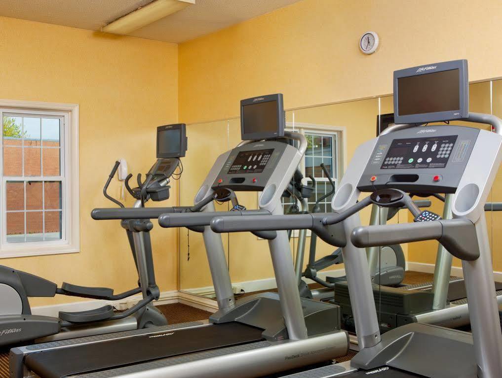 Residence Inn Kansas City Downtown/Union Hill Екстериор снимка